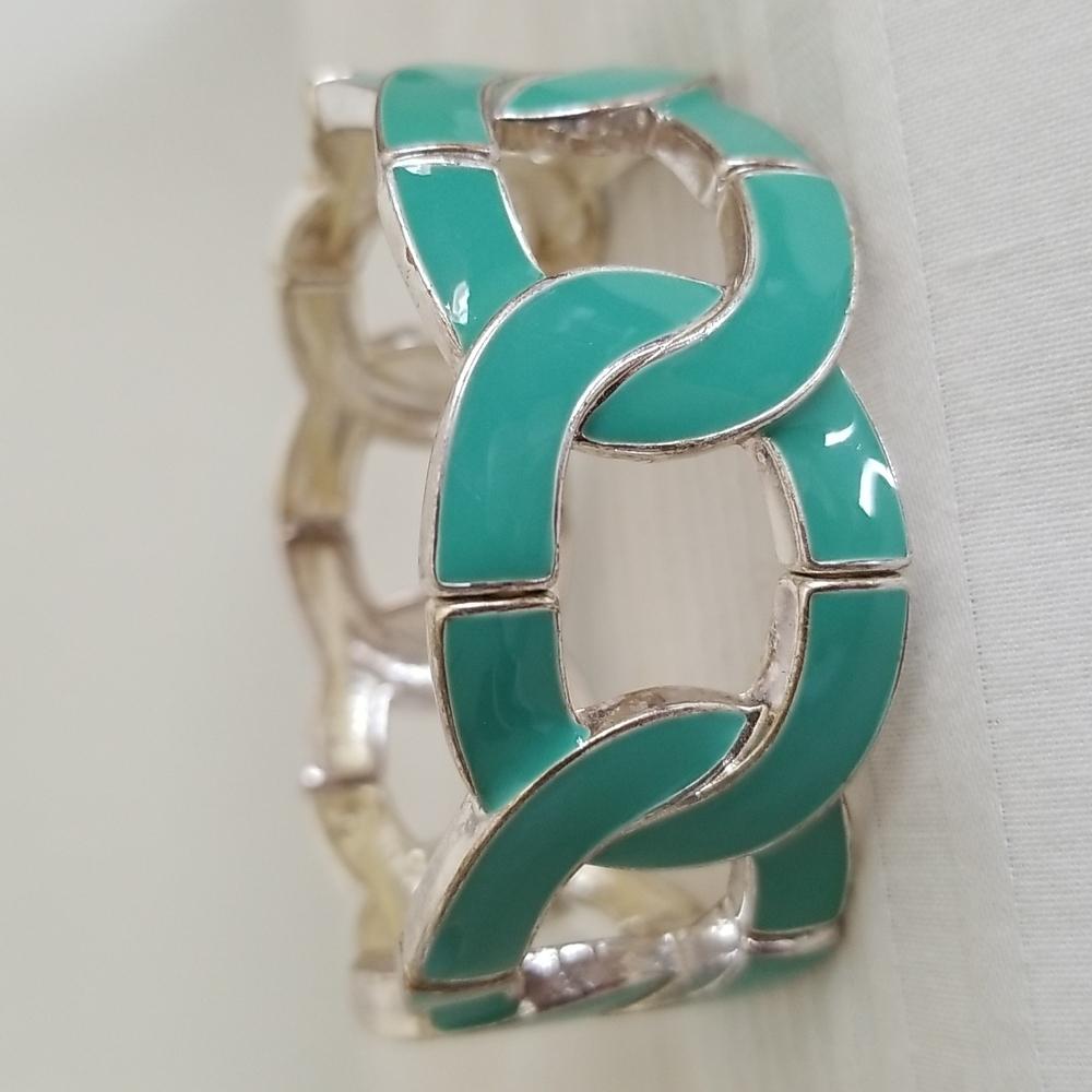 Silver Aqua Knot Bracelet Stretch